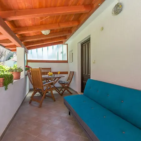 House Ante Dom wakacyjny Podspilje (Split)